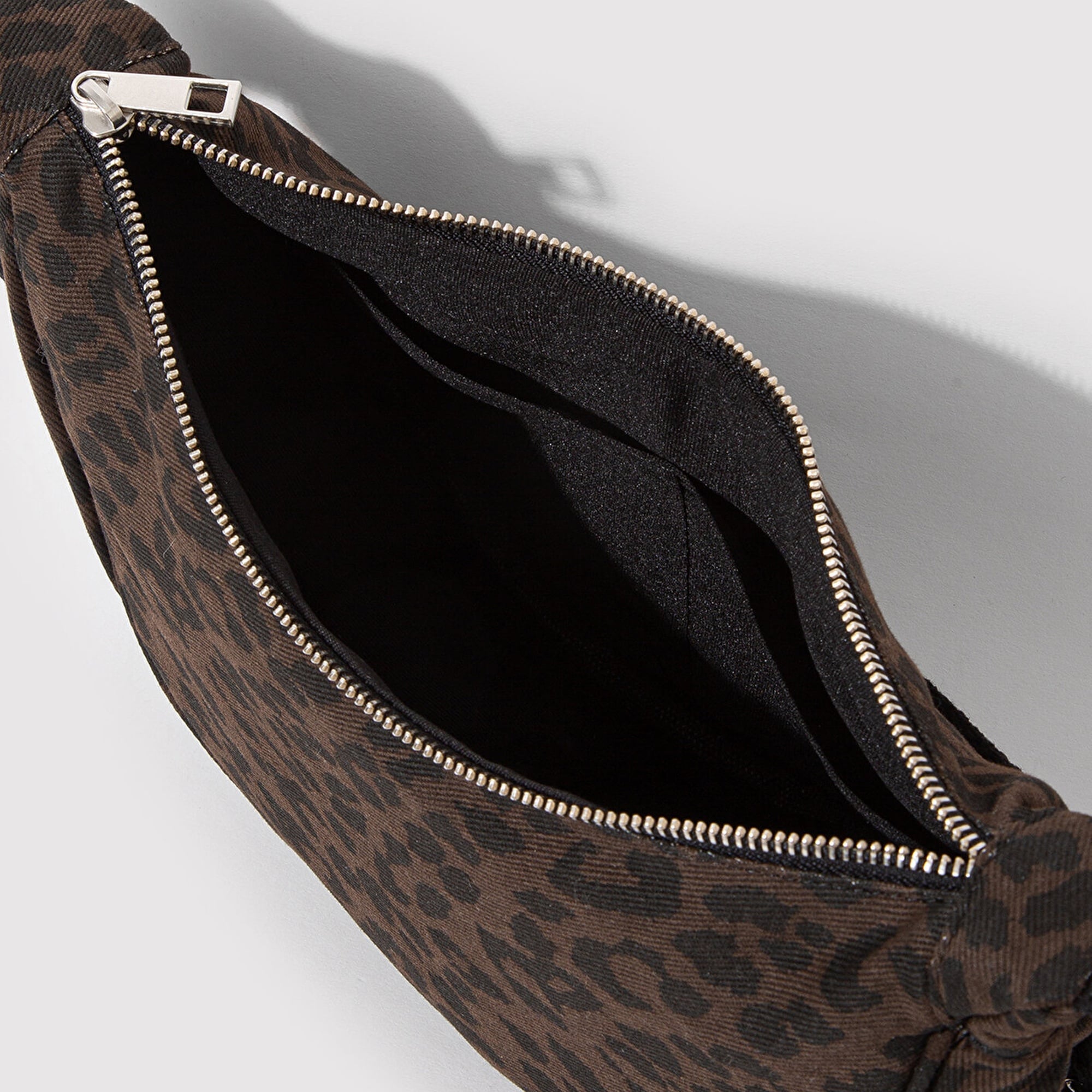 Mavi Leopar Desenli Çapraz Çanta 1913331-26823