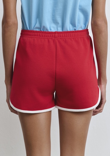  Mavi Biye Detaylı Kırmızı Şort 1410185-70467