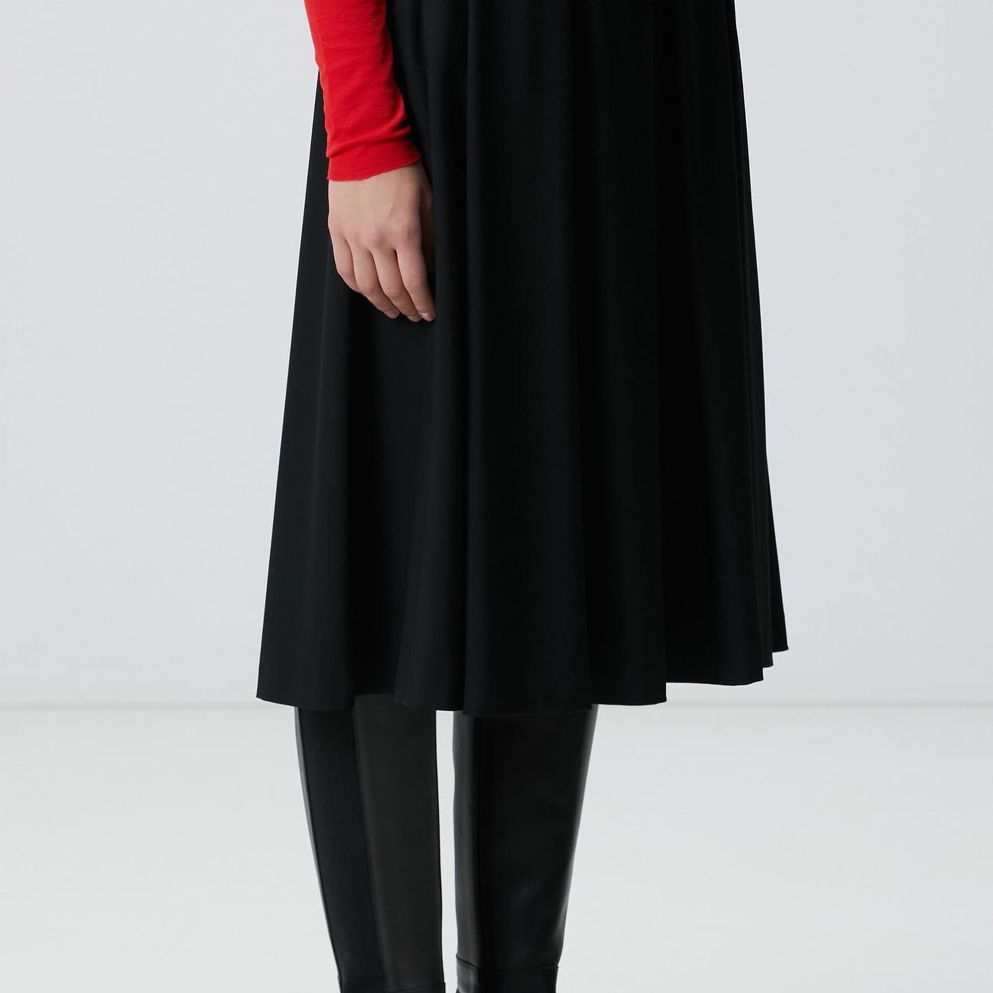 Network Kadın Siyah Midi Boy Pileli Etek