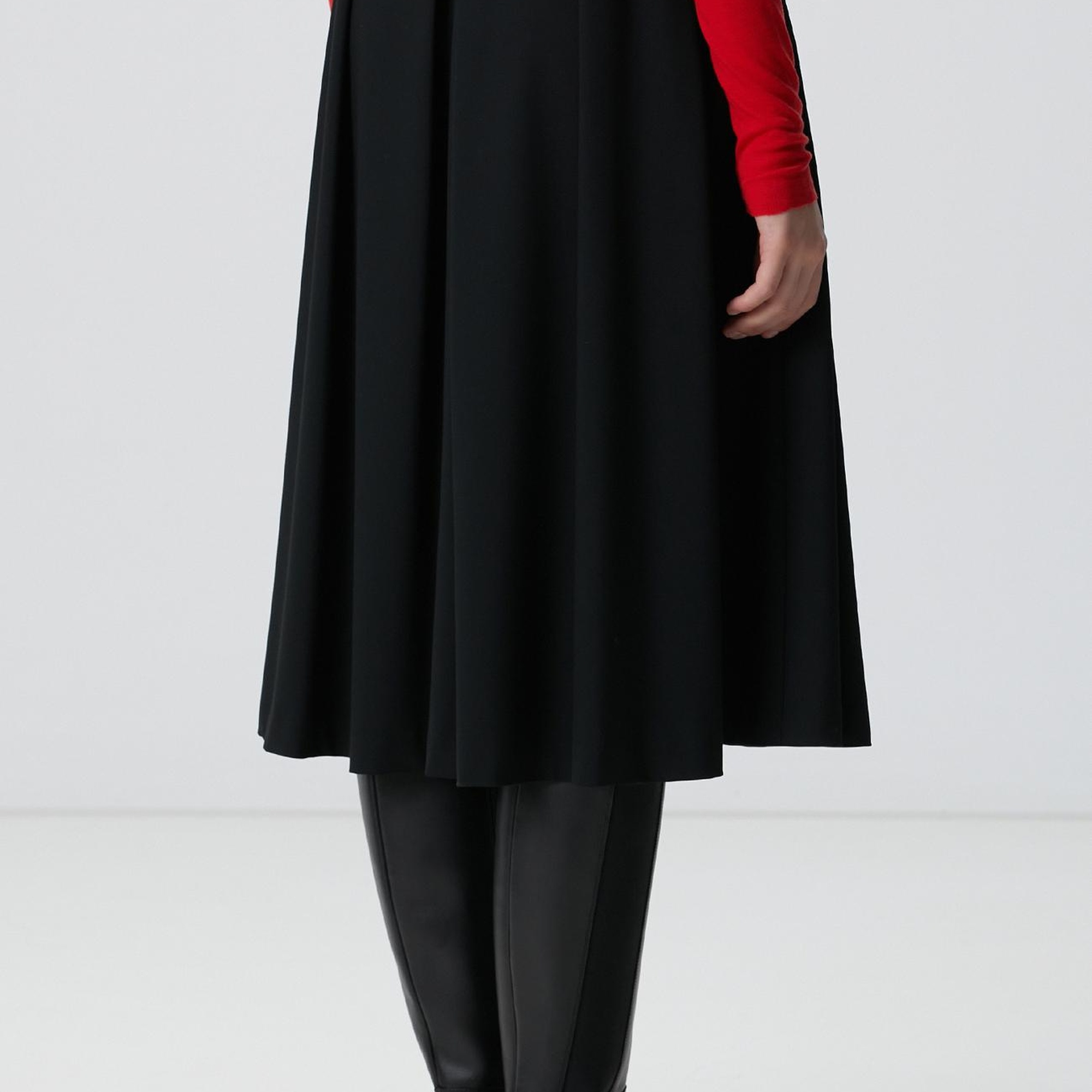 Network Kadın Siyah Midi Boy Pileli Etek