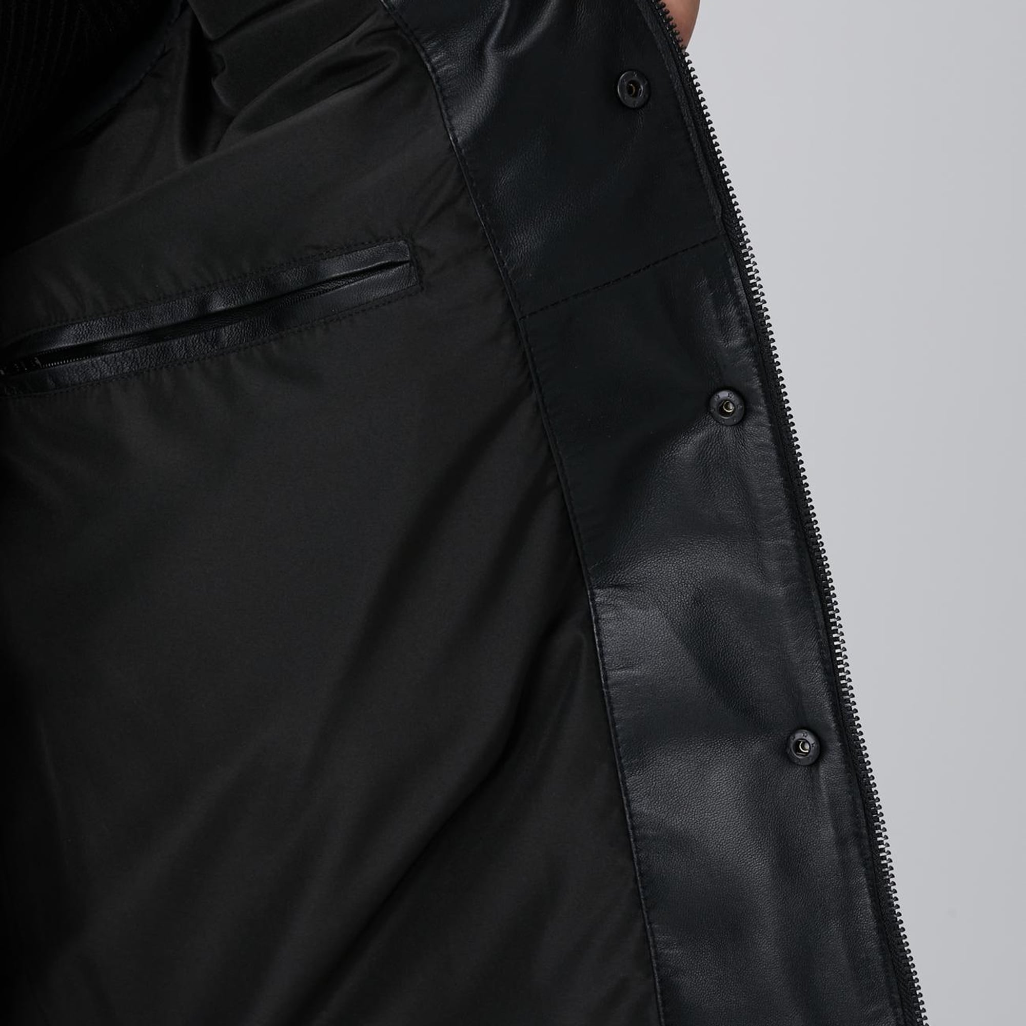 Network Erkek Siyah Kapitoneli Deri Mont