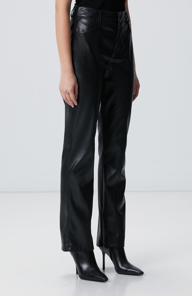  Network Kadın Siyah Kesik Detaylı Deri Pantolon