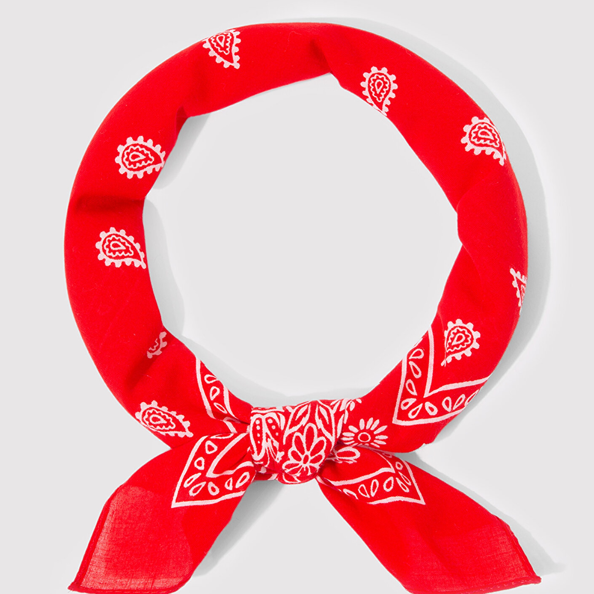 Mavi Baskılı Kırmızı Bandana 1911810-82580