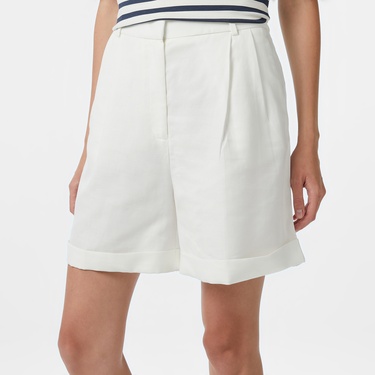  Tommy Hilfiger Kadın Beyaz Şort