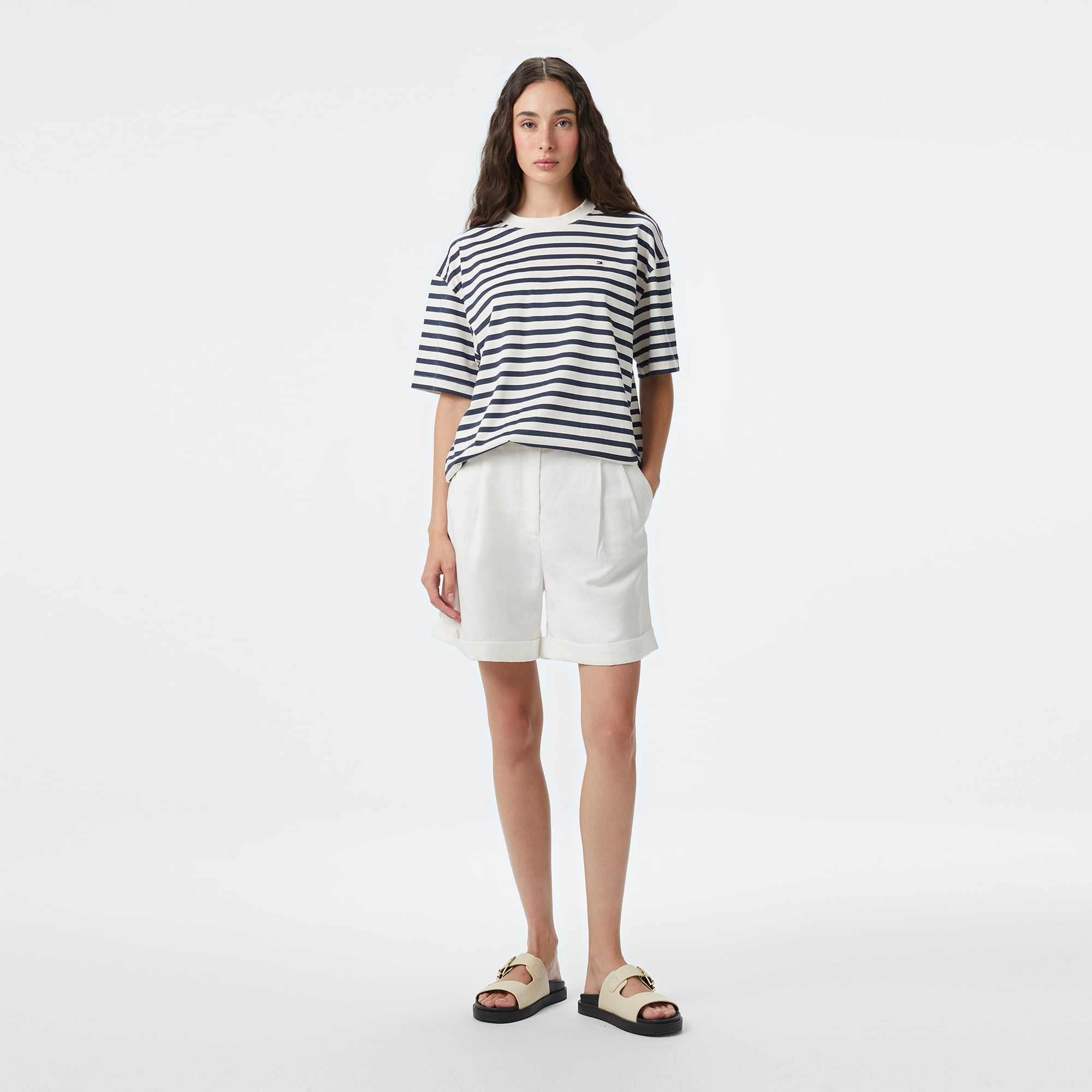  Tommy Hilfiger Kadın Beyaz Şort