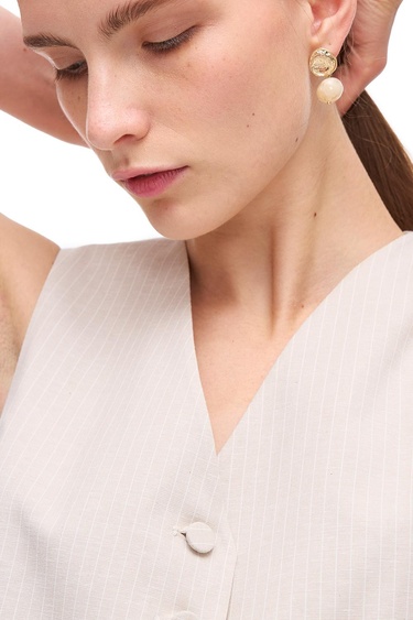  Çizgili V Yaka Yelek