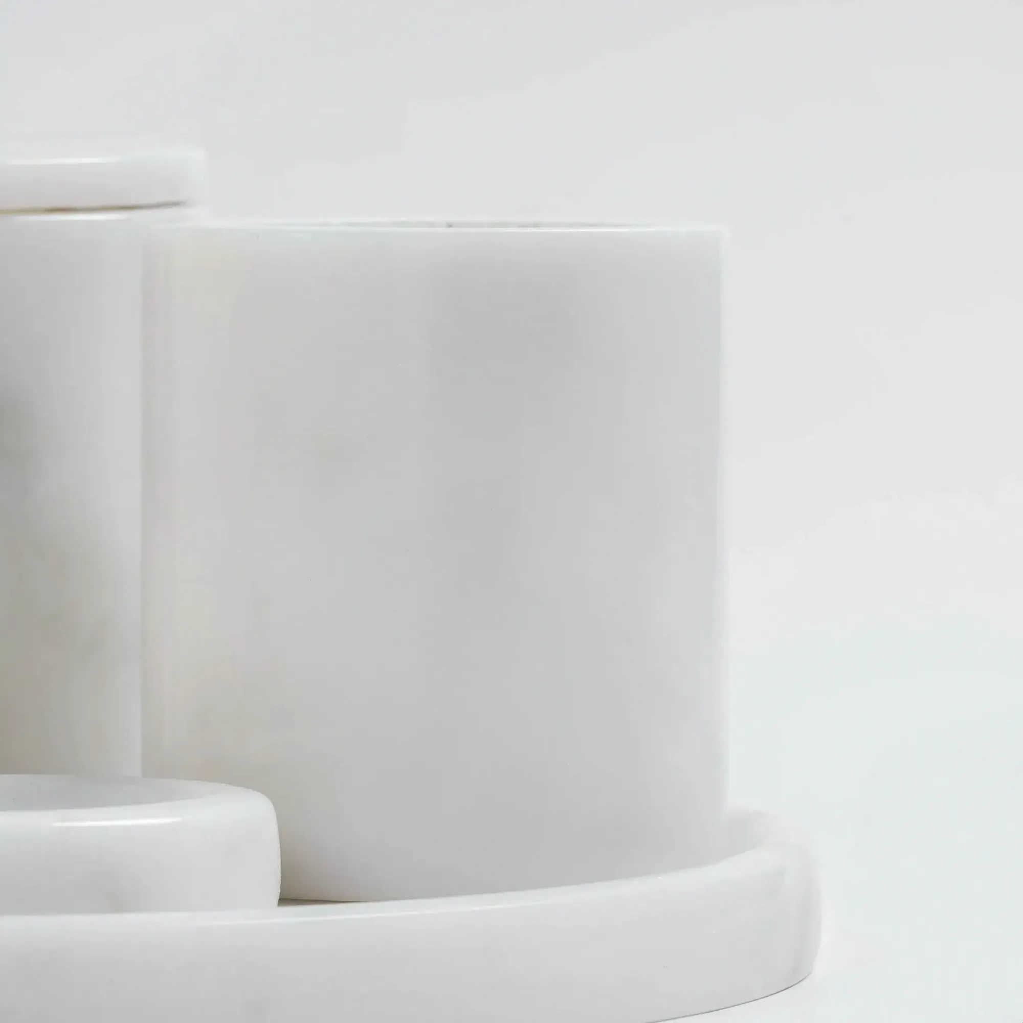 Qua Home Rizz Mermer 5' li Banyo Seti Beyaz