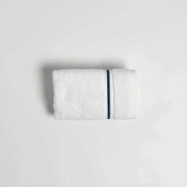  Qua Home Petunia Pima Pamuk El Havlusu Beyaz Lacivert 30x50 cm