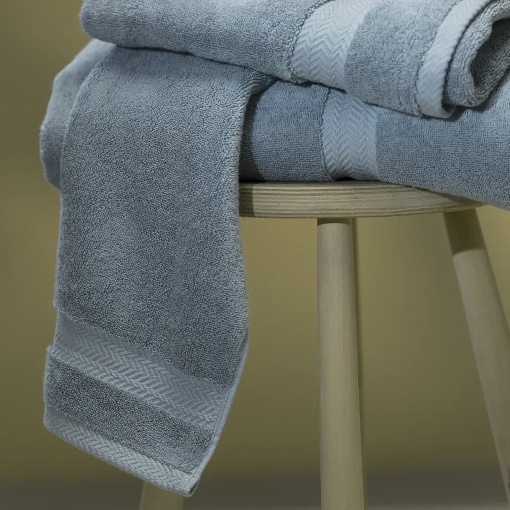 Qua Home Laure Penye Pamuk Yüz Havlusu Mavi 50x90 cm