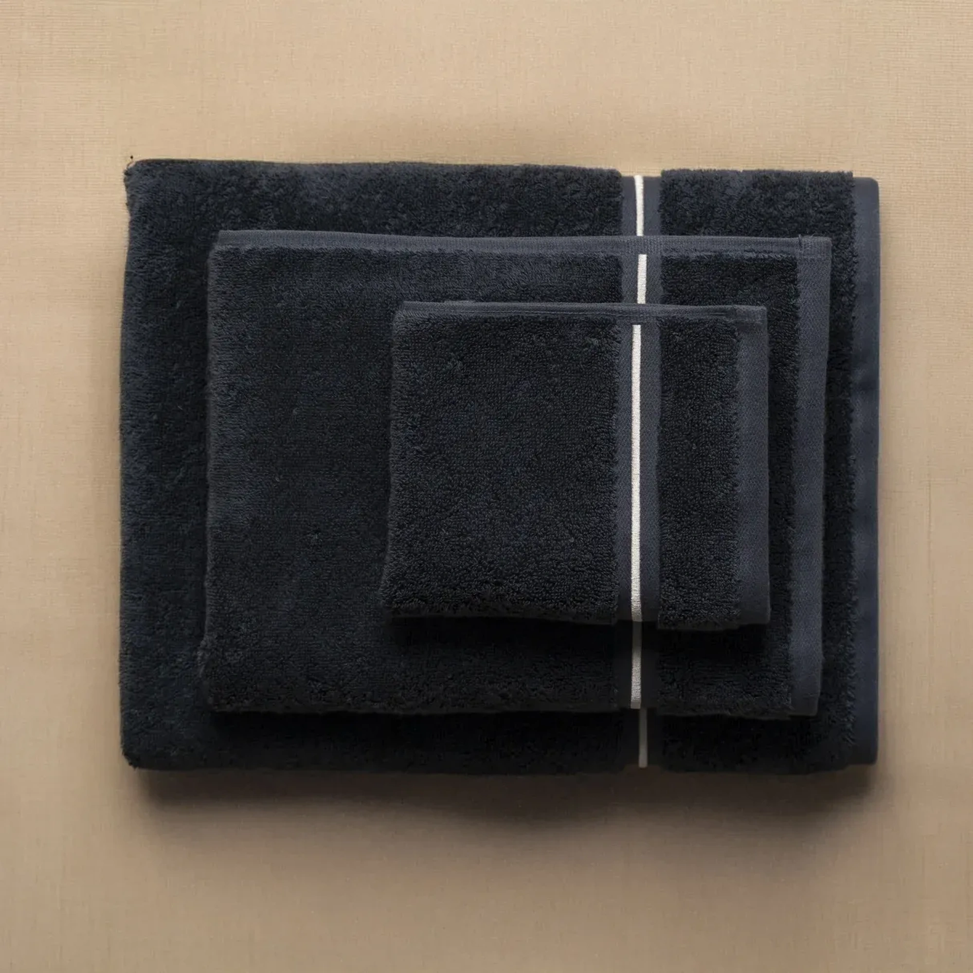 Qua Home Petunia Pima Pamuk Yüz Havlusu Antrasit 50x90 cm