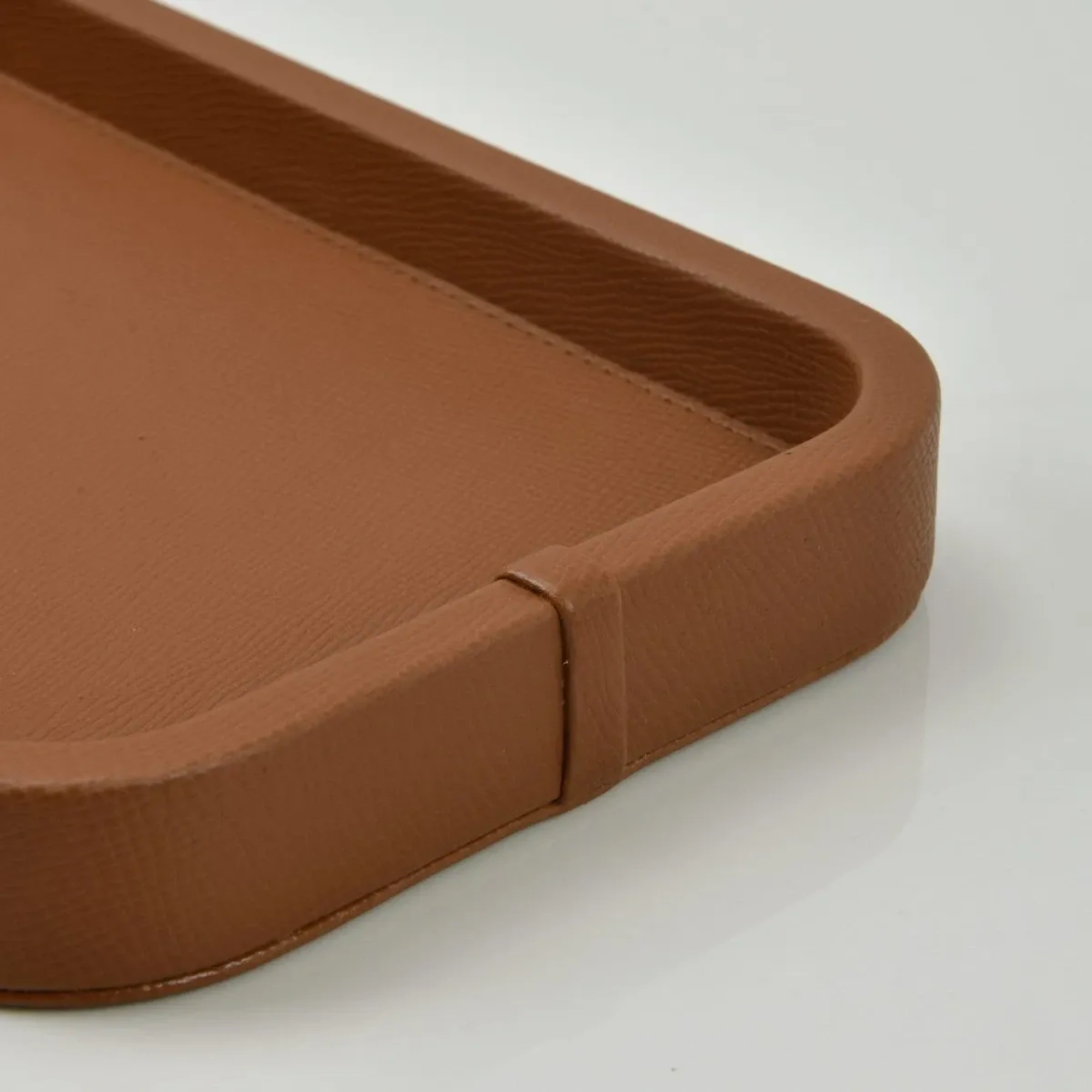 Qua Home Marta Dekoratif Deri Tepsi Açık Kahverengi 35x19x3 cm