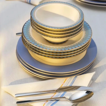  Qua Home Giselle Mavi Gold Kase 16 cm