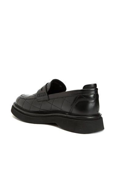  Divarese Erkek Siyah Dikiş Detaylı Deri Loafer