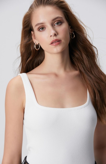  Network Kadın Kırık Beyaz Triko Atlet