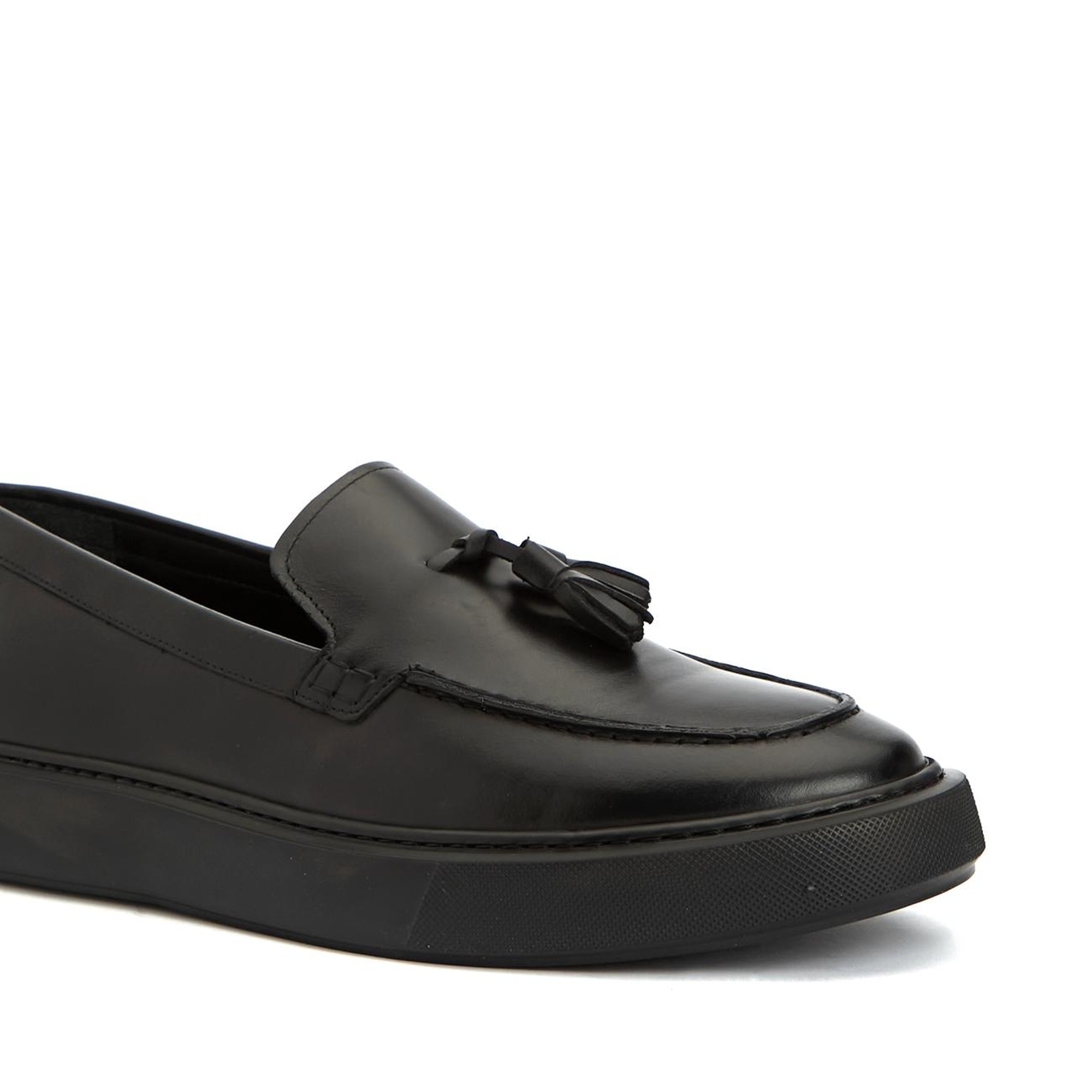 Divarese Erkek Siyah Püskül Detaylı Deri Loafer