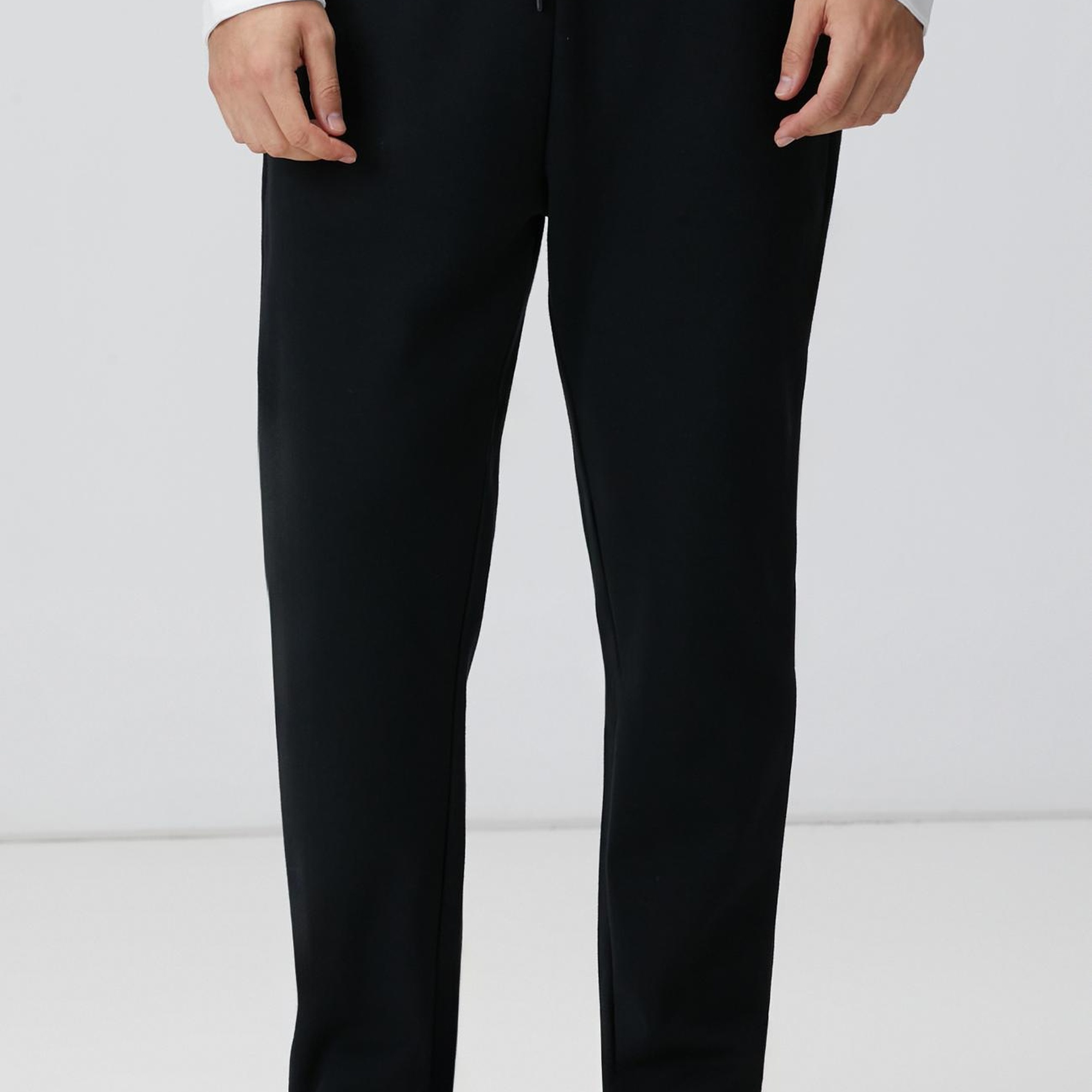 Network Erkek Siyah Boru Paça Yan Cep Detaylı Eşofman Altı