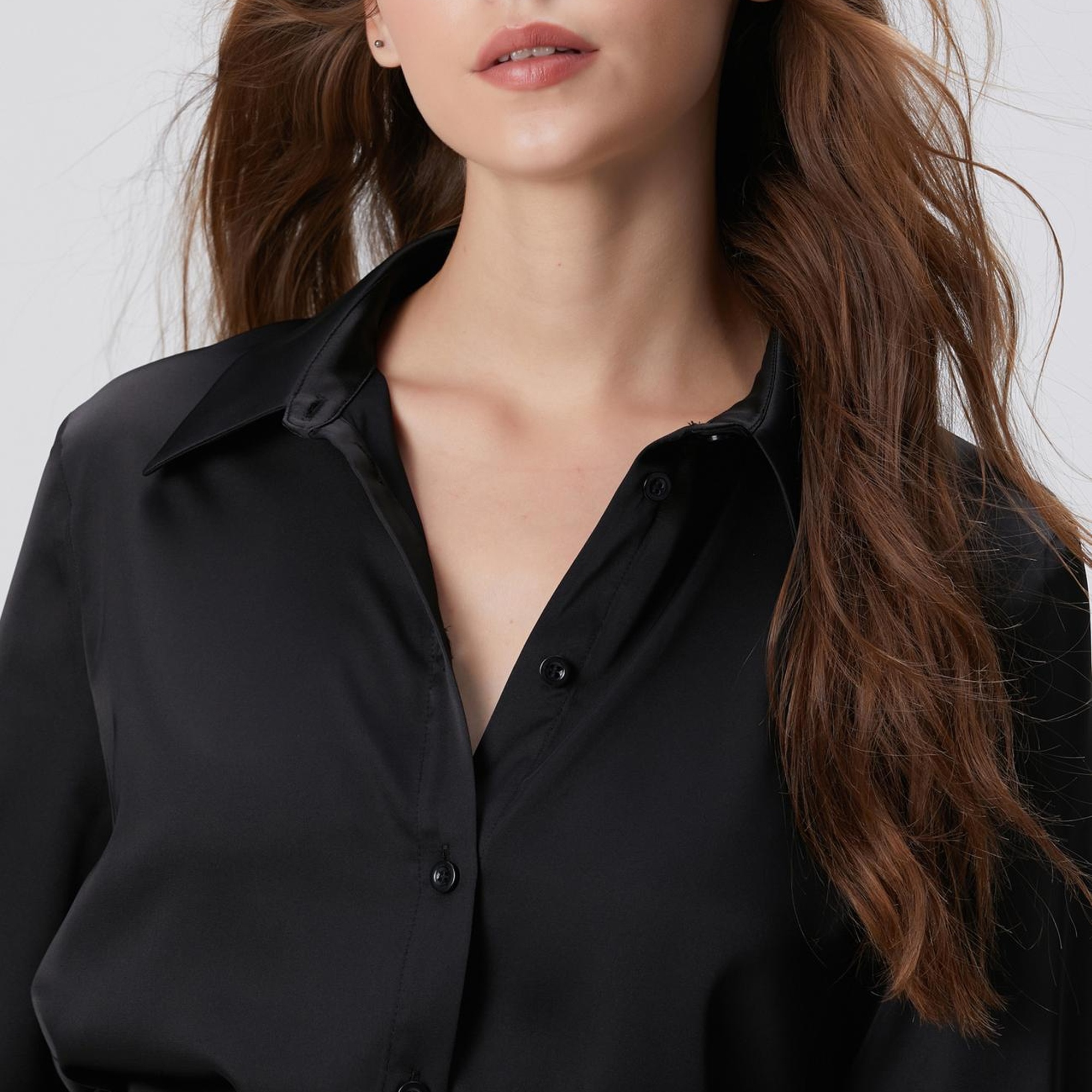 Network Kadın Siyah Geniş Manşetli Saten Gömlek