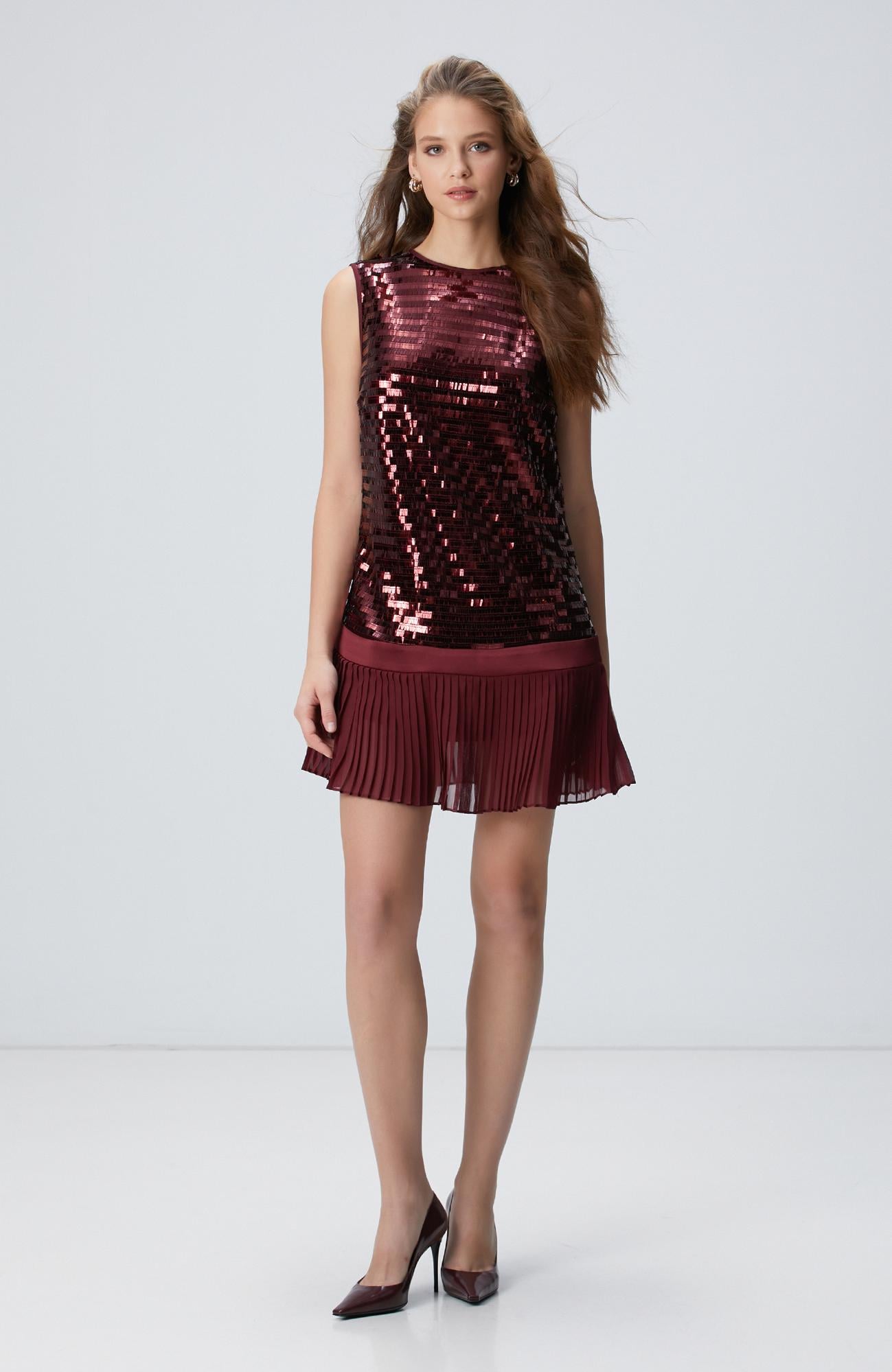  Network Kadın Vişne Payetli Mini Abiye Elbise