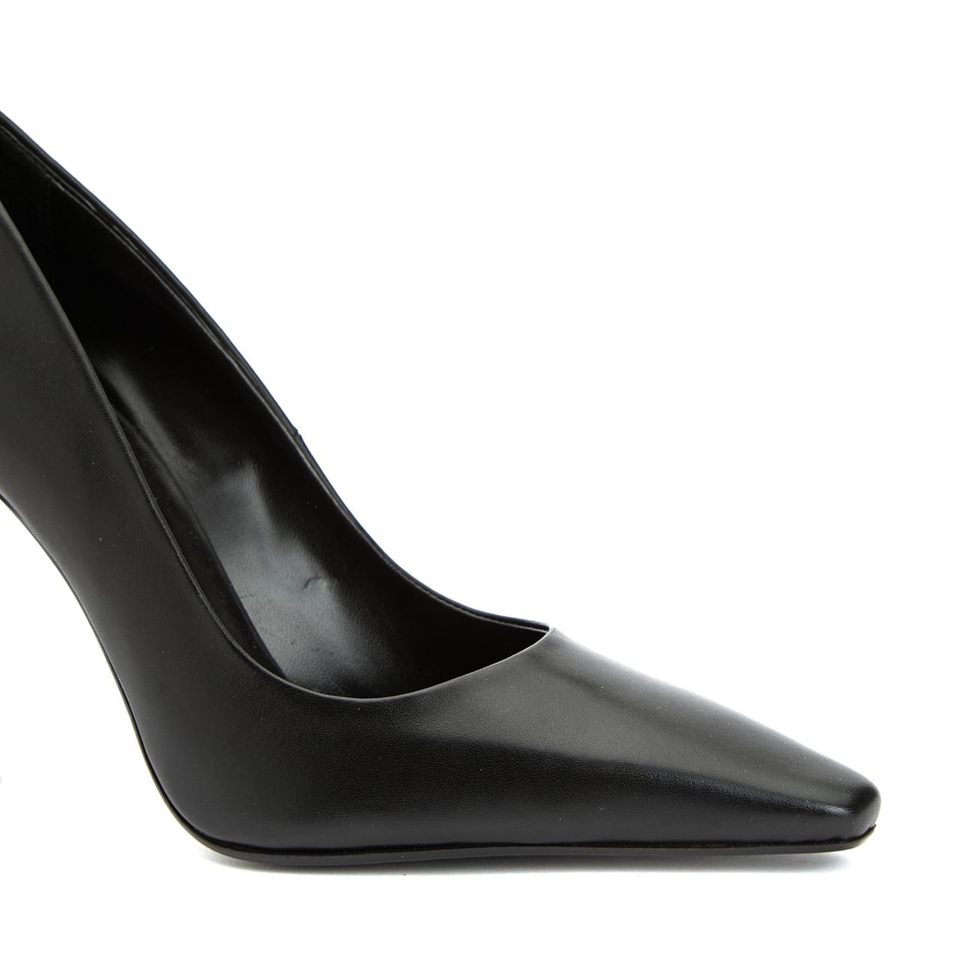 Network Kadın Siyah Deri Topuklu Ayakkabı