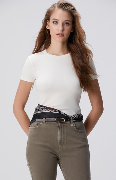  Network Kadın Kırık Beyaz T-shirt