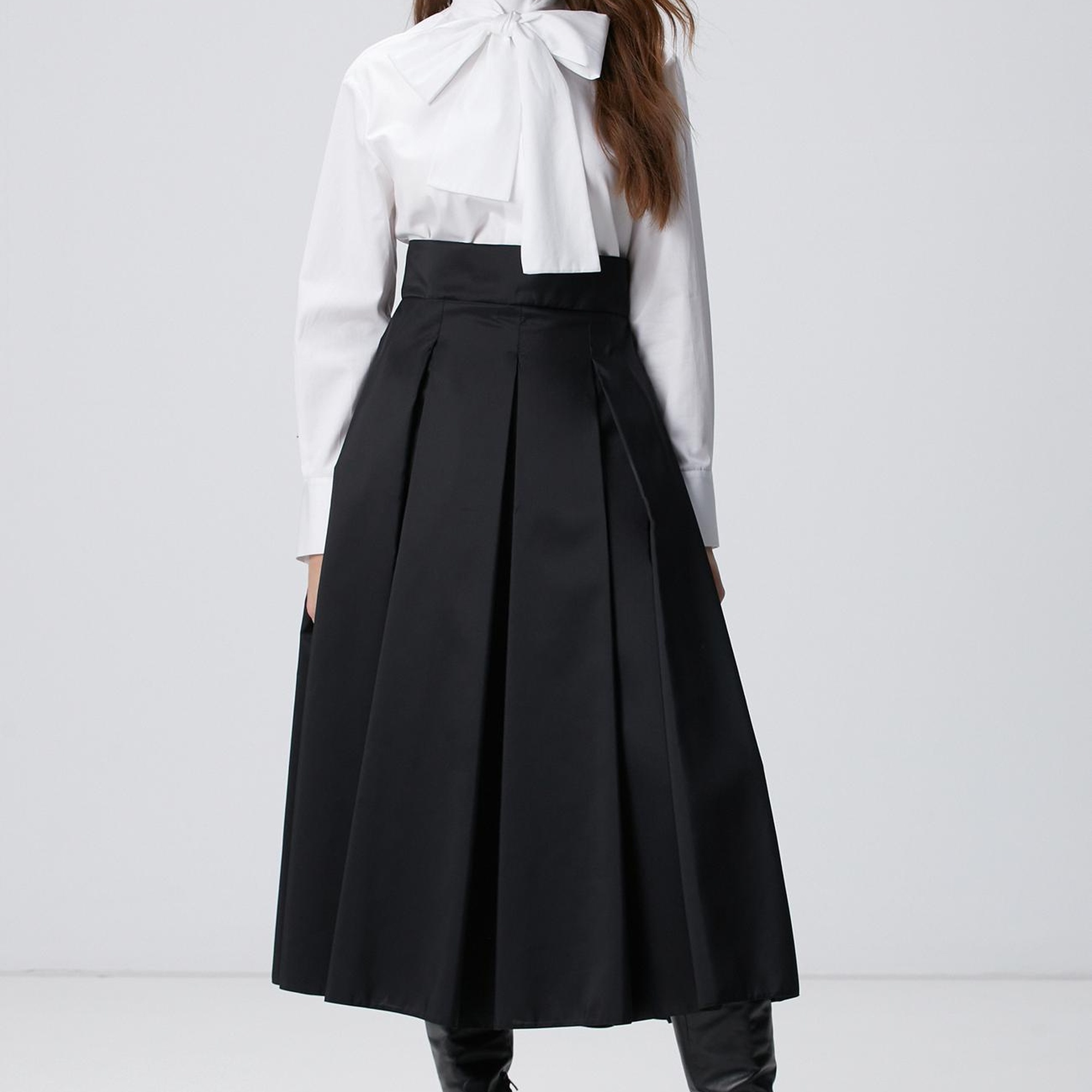 Network Kadın Siyah Midi Pileli Saten Etek