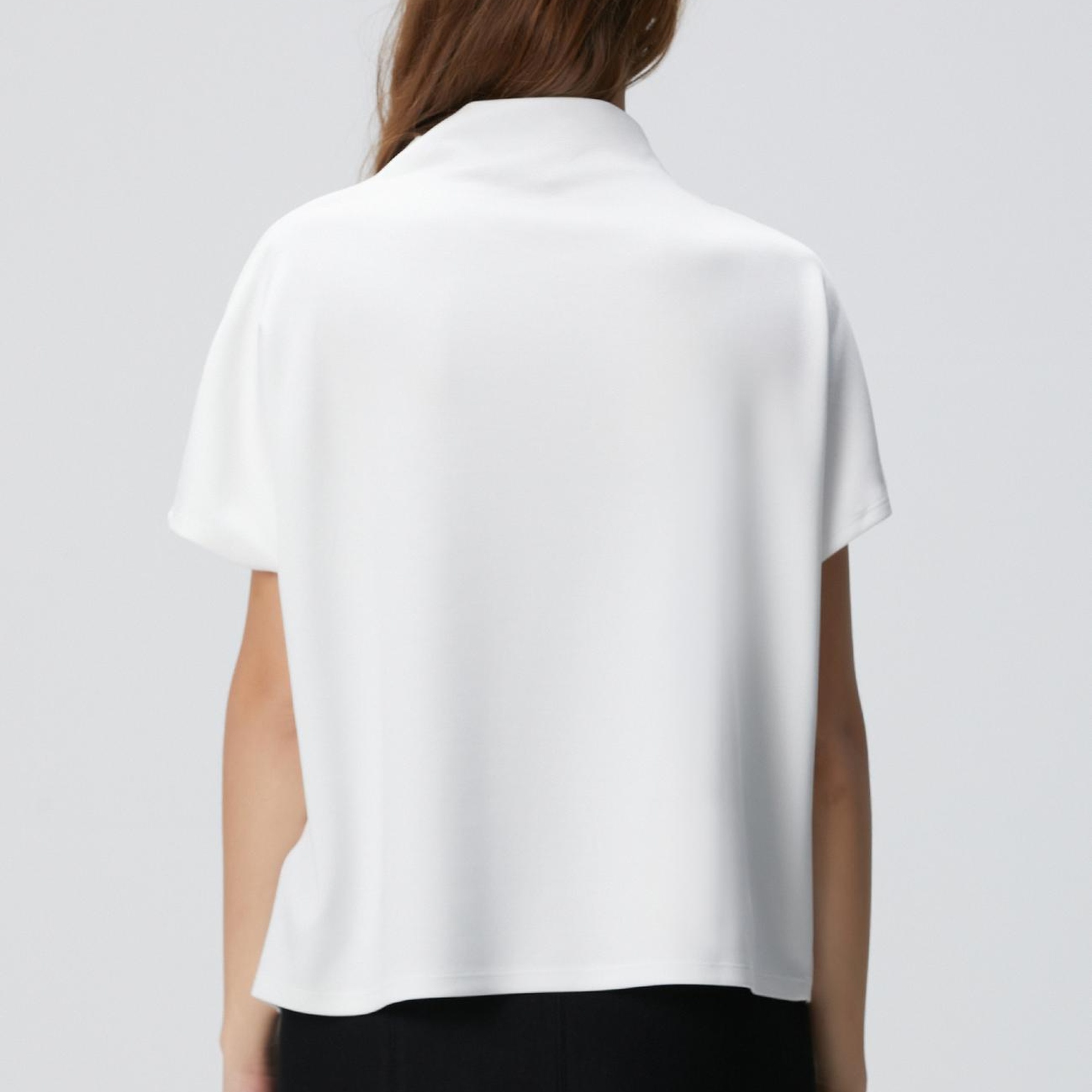 Network Kadın Kırık Beyaz Çıtçıt Detaylı T-shirt