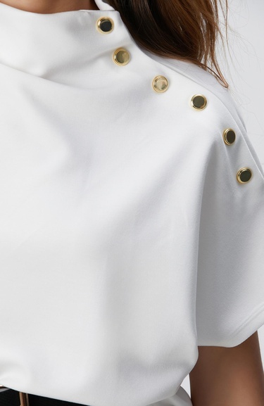  Network Kadın Kırık Beyaz Çıtçıt Detaylı T-shirt