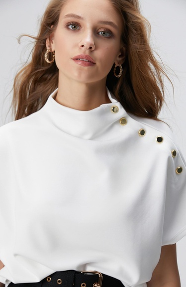  Network Kadın Kırık Beyaz Çıtçıt Detaylı T-shirt