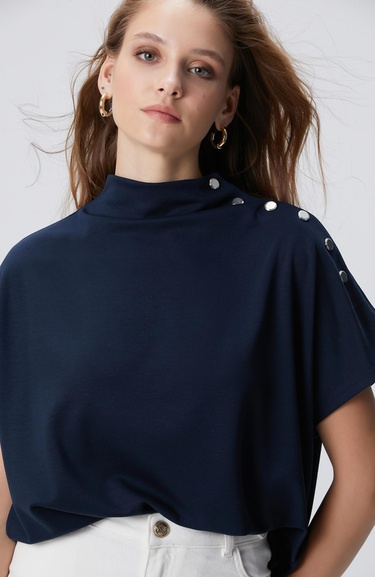  Network Kadın Lacivert Çıtçıt Detaylı T-shirt