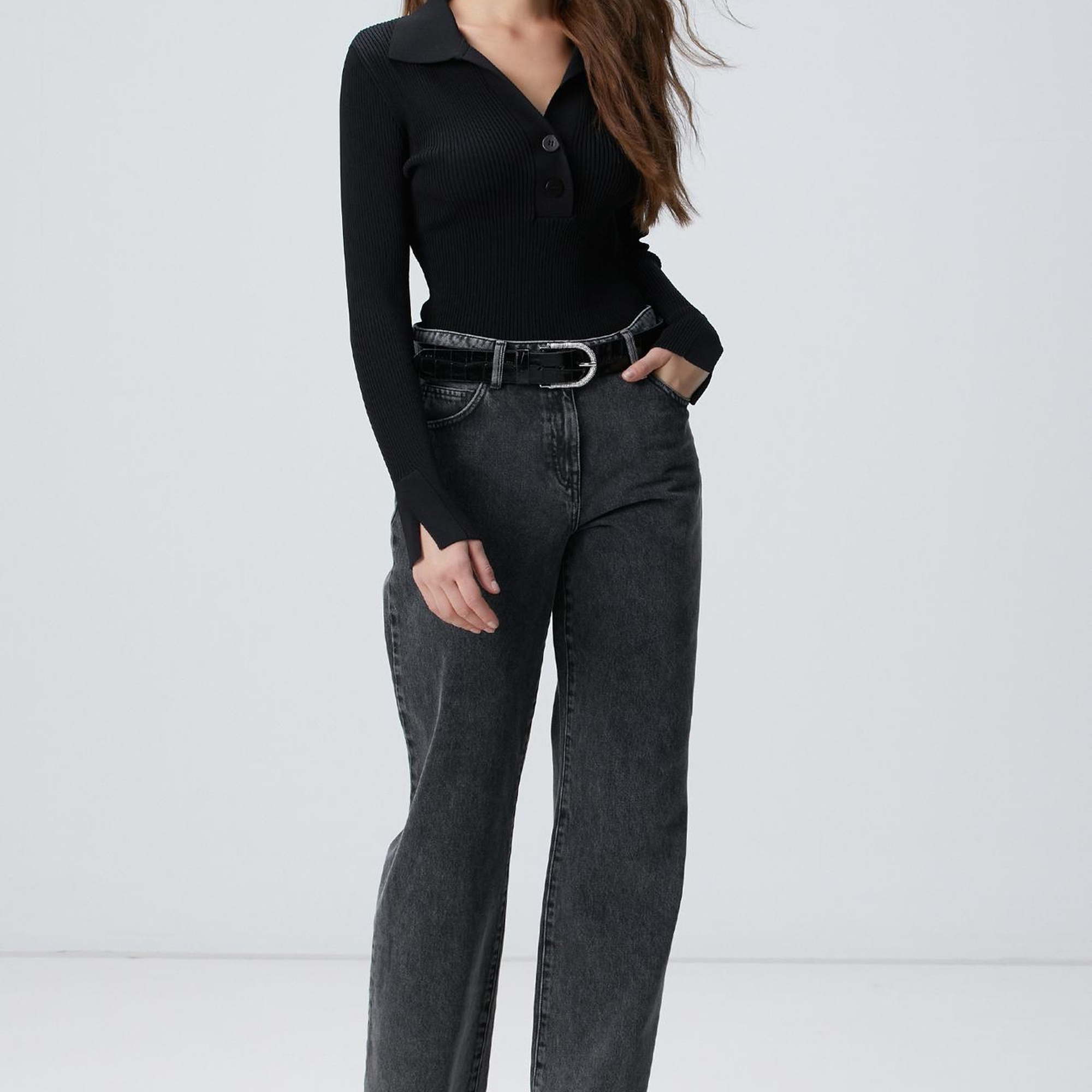 Network Kadın Siyah Düğme Detaylı Triko Kazak