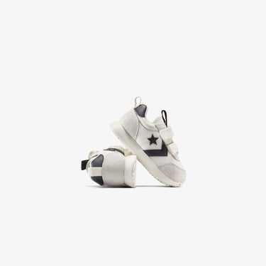  Converse Omega Trainer Easy-On Çocuk Beyaz Sneaker