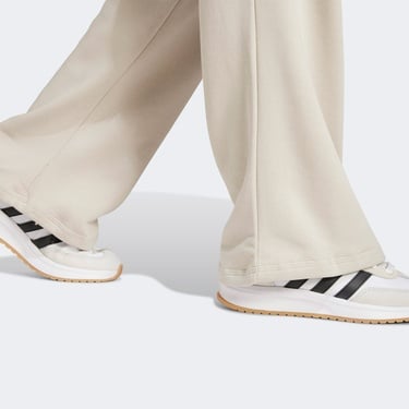  adidas Essentials Small Logo Feel Cozy Open Hem Kadın Bej Eşofman Altı