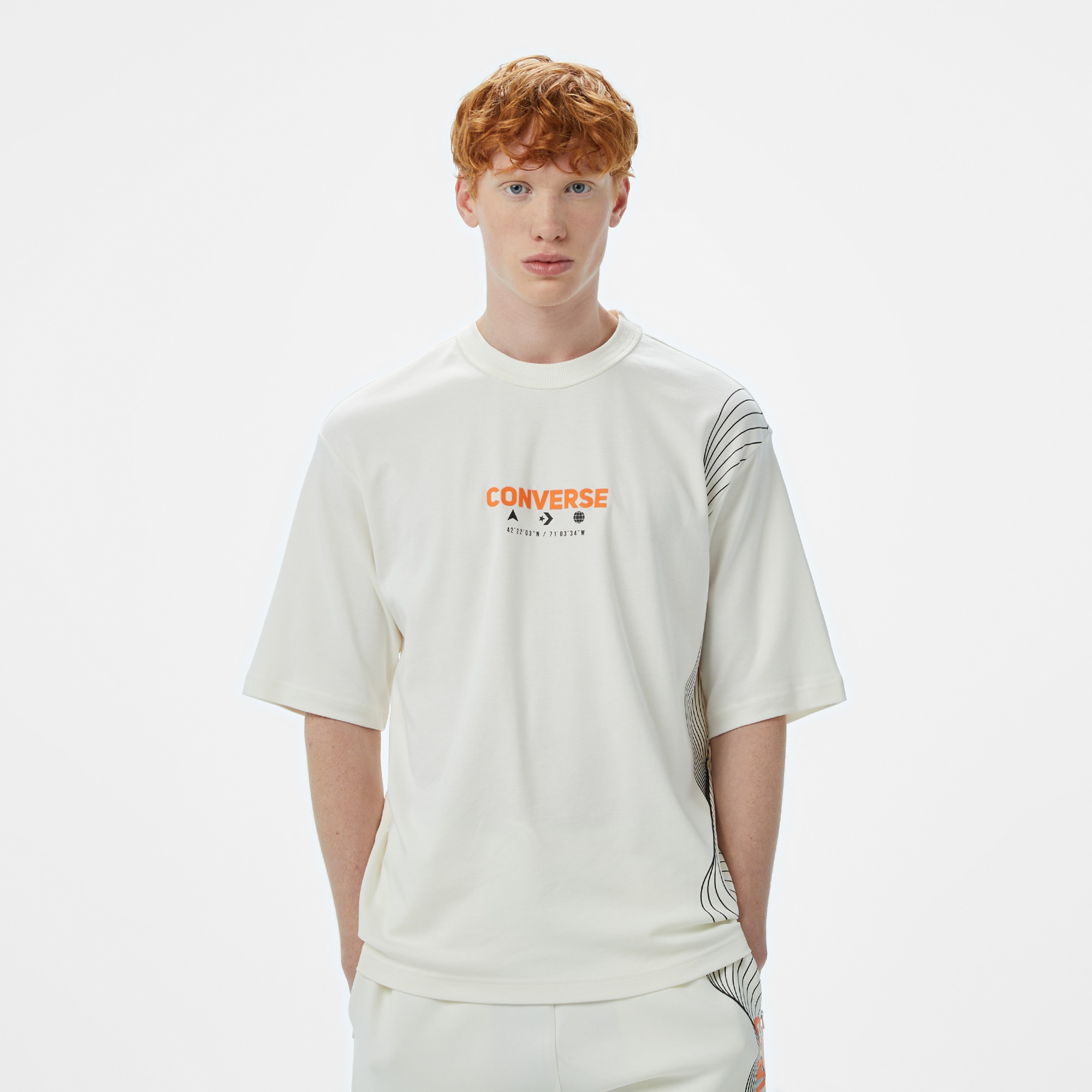 Converse Star Chevron Baskılı Oversize Fit Erkek Beyaz T-Shirt