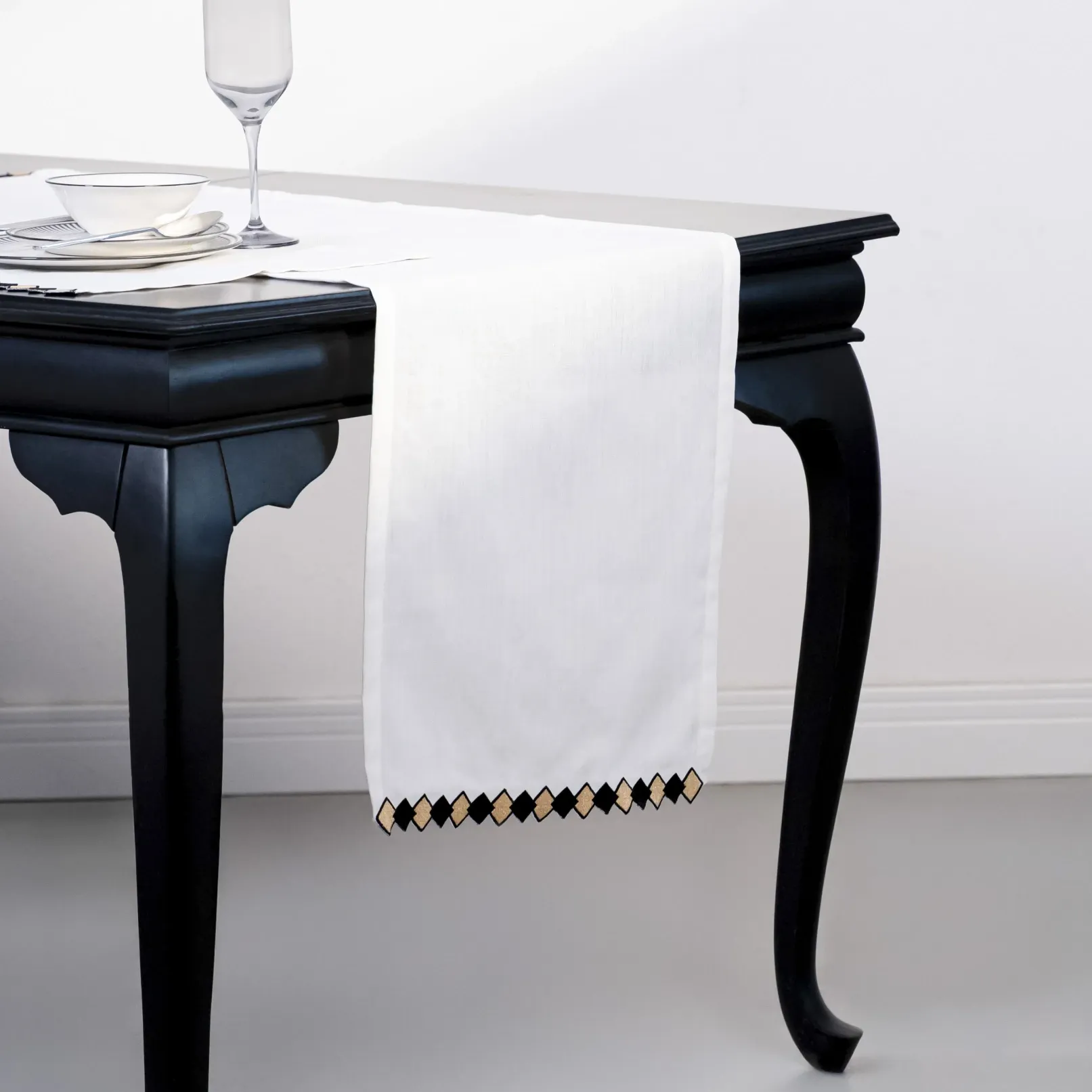  Qua Home Matilda Runner Beyaz 45x150 cm