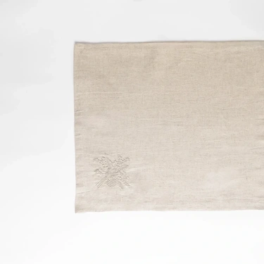  Qua Home Julien Pamuk Keten Çiçek Nakışlı Runner Ekru 45x150 cm