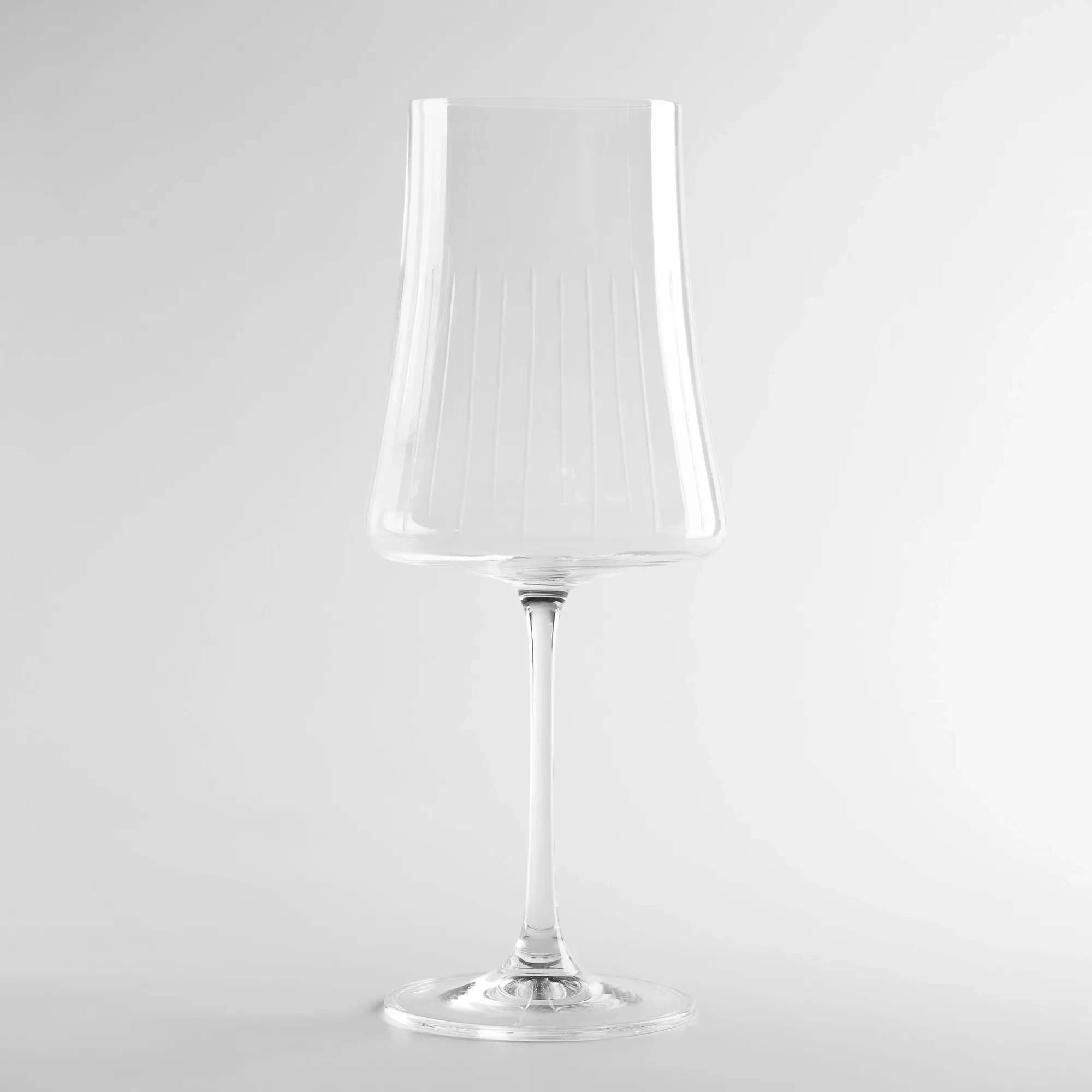 Moena Kristal Kırmızı Şarap Kadehi 560 cc