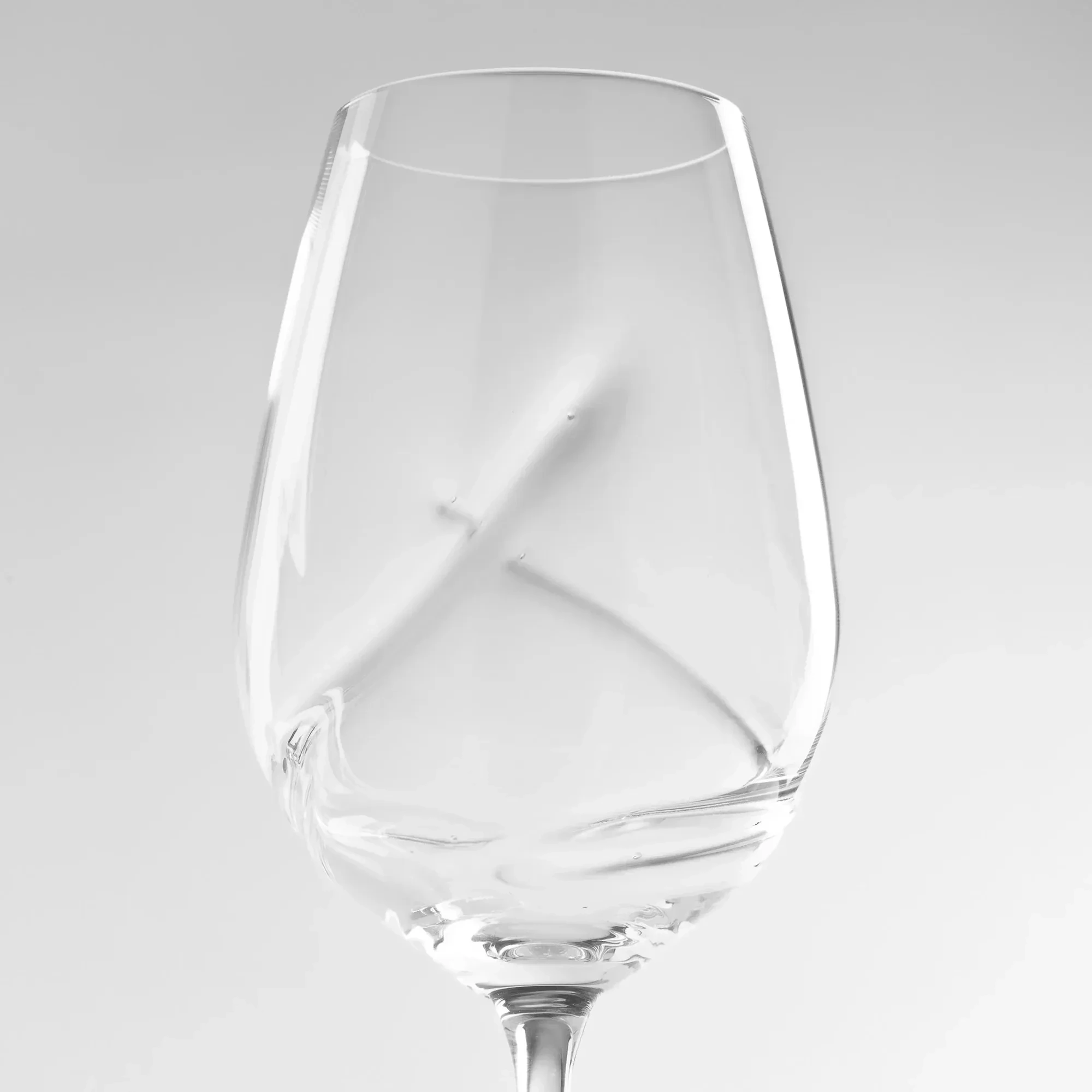 Chaos Kristal Kırmızı Şarap Kadehi 550 cc