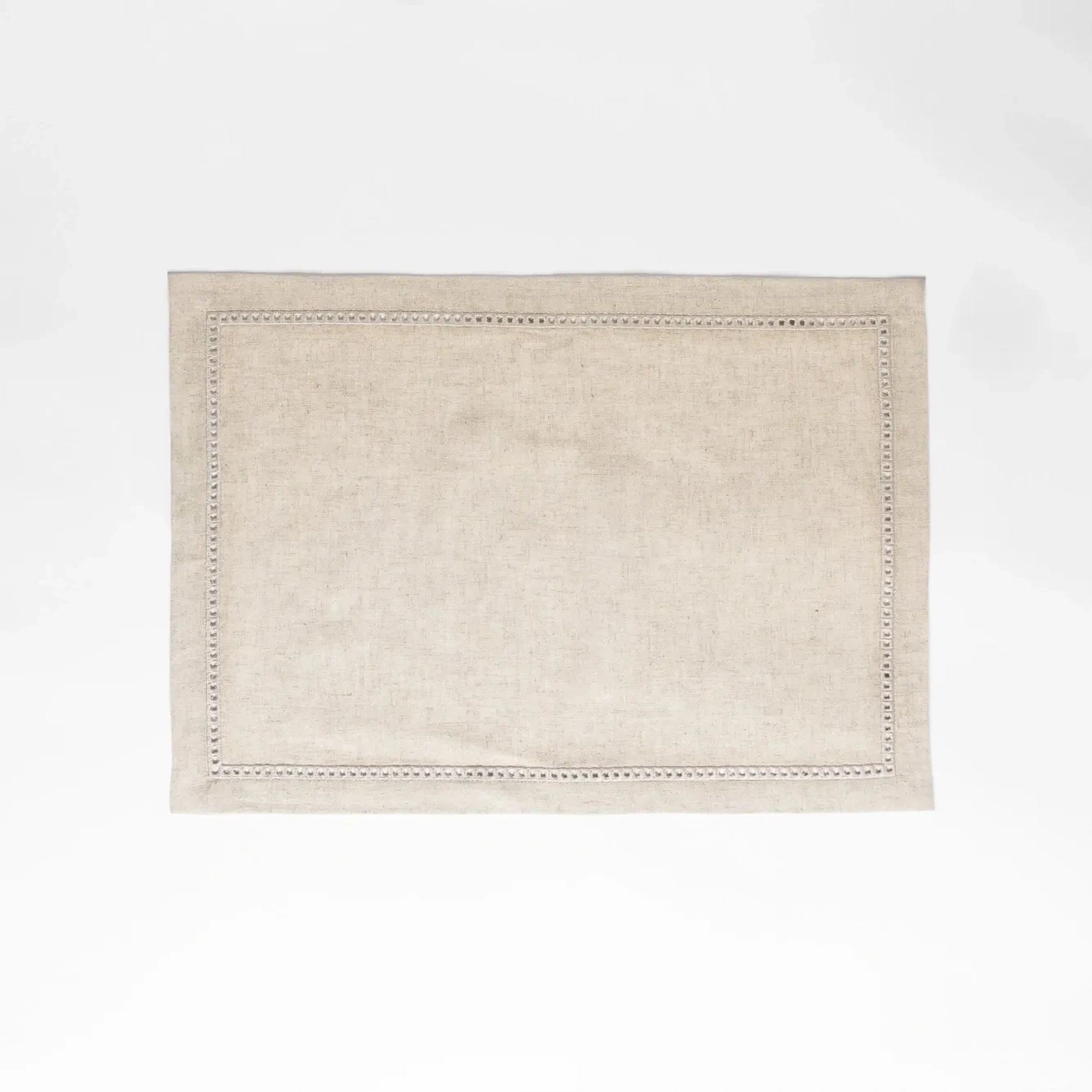 Qua Home Natura Pamuk Keten Ajur Detaylı Amerikan Servis Ekru 35x50 cm