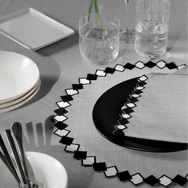  Qua Home Matilda Amerikan Servis Gri 40x40 cm