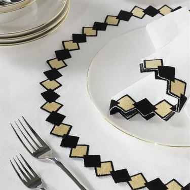  Qua Home Matilda Amerikan Servis Beyaz 40*40 cm