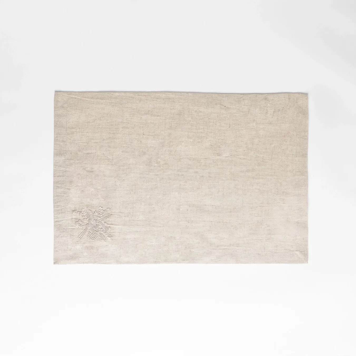  Qua Home Julien Pamuk Keten Çiçek Nakışlı Amerikan Servis Ekru 35x50 cm