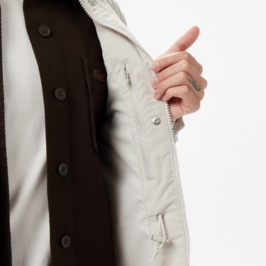  Lacoste Kadın Kapüşonlu Beyaz Mont