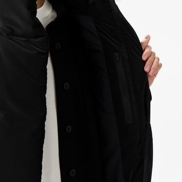  Lacoste Kadın Kapüşonlu Siyah Yelek