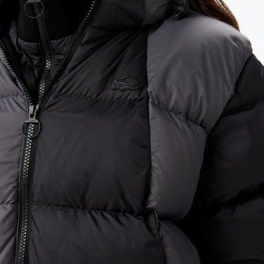  Lacoste Kadın Kapüşonlu Renk Bloklu Siyah Mont