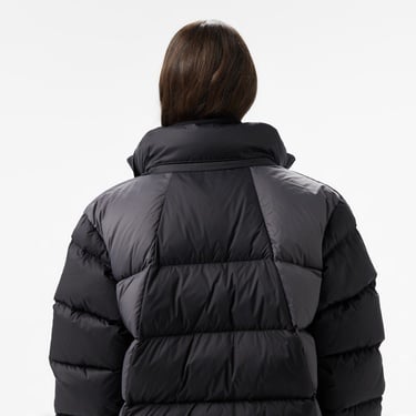  Lacoste Kadın Kapüşonlu Renk Bloklu Siyah Mont