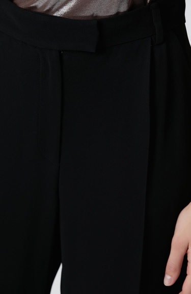  Network Kadın Siyah Pileli Pantolon