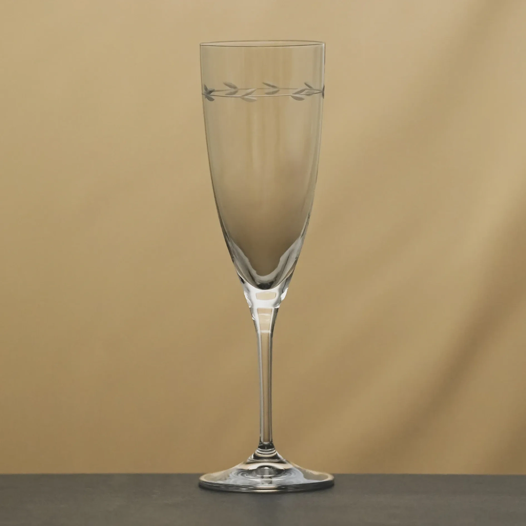 Rythym Kristal Şampanya Kadehi 210 cc