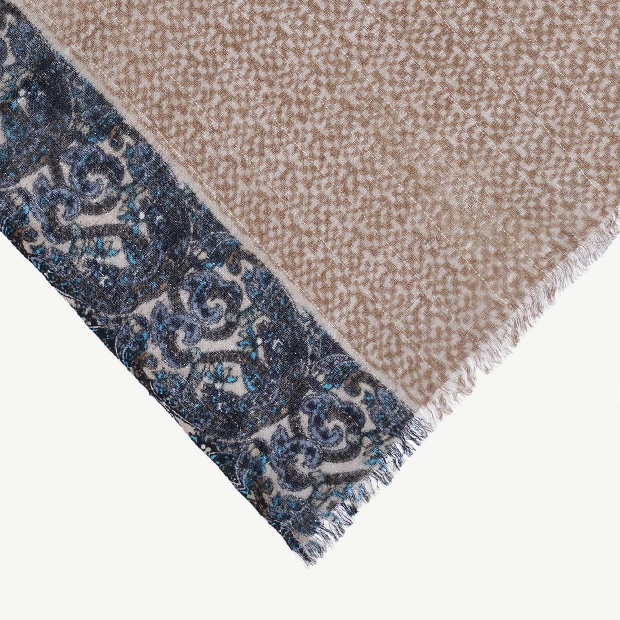 YARGICI Karışık Desenli Yün Şal