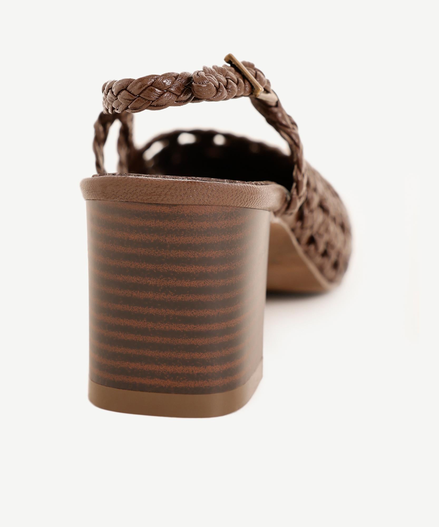 Yargıcı Yargıcı Kahverengi YARGICI Deri Örgü Arkası Açık Topuklu Ayakkabı FashFed'de! Kahverengi - 4. görsel