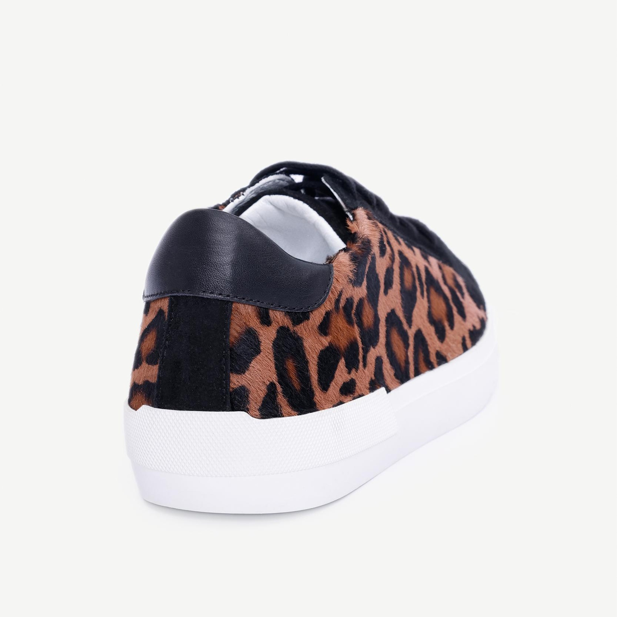 YARGICI Garni Detaylı Spor Ayakkabı